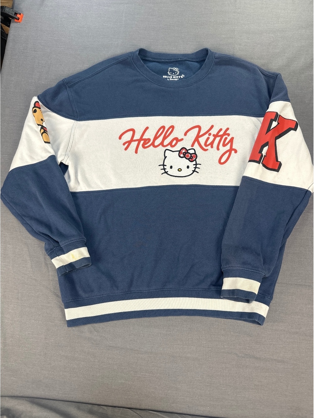 Hello Kitty Sanrio Women Sweatshirt Graphic Medium Navy White